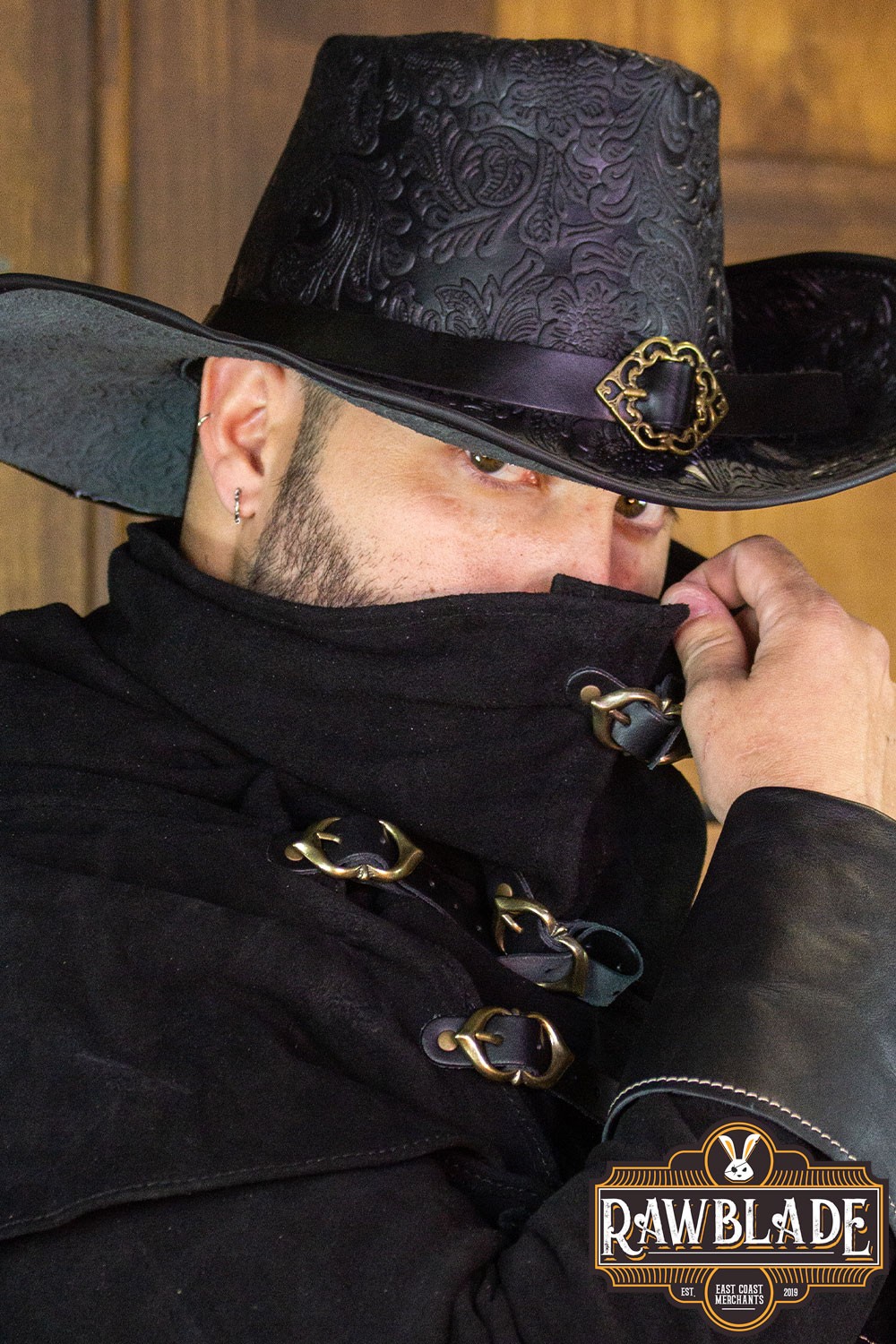 Gevaudan split leather tube cowl