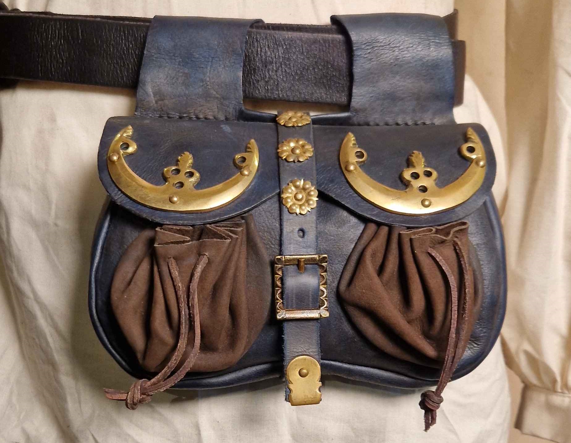 Kidney bag with brass fittings Louis Brown