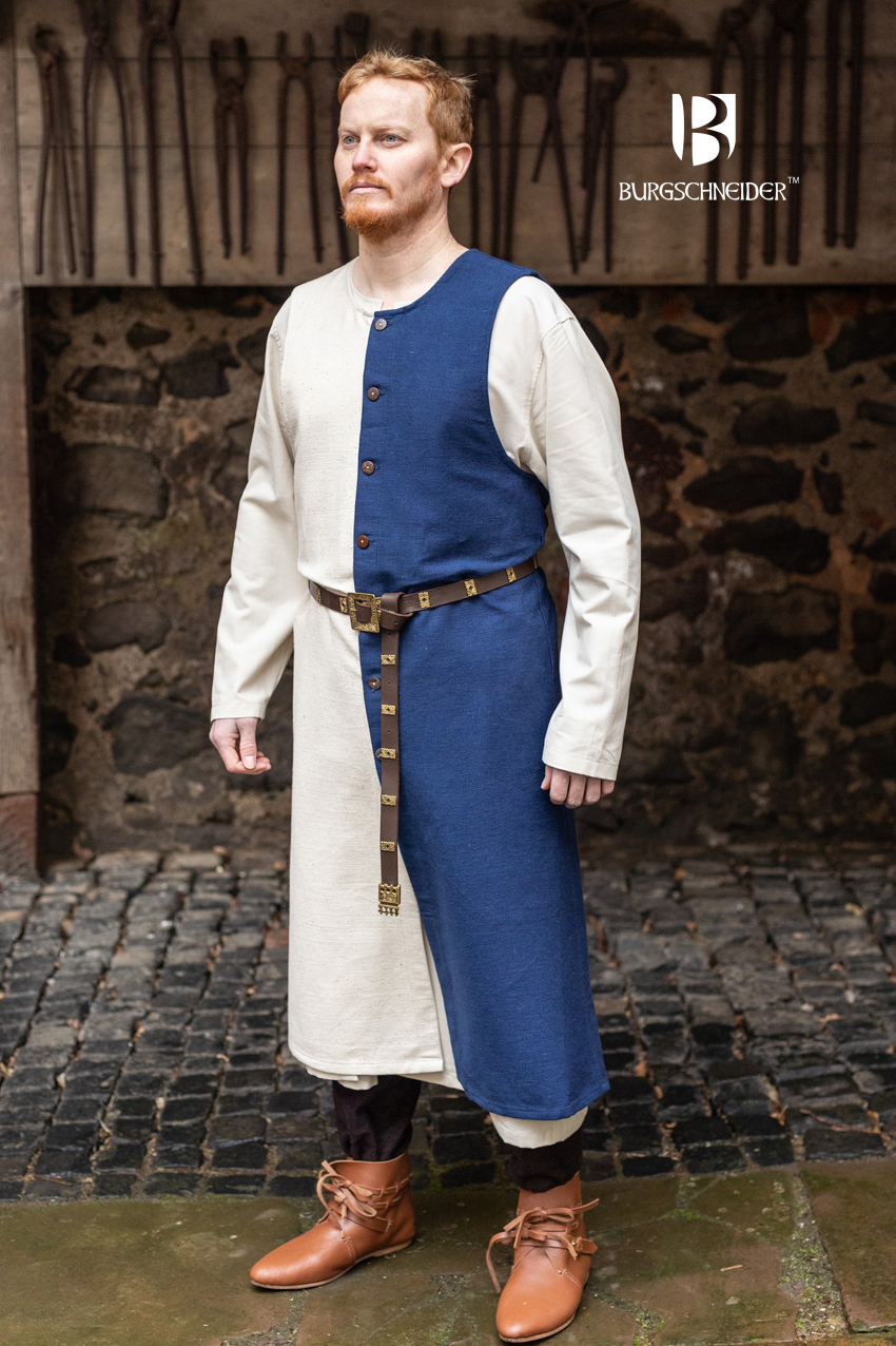Tabard Auderic Left side