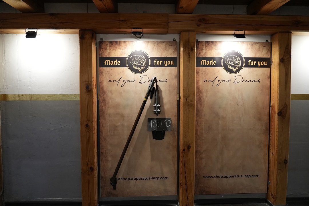Larpwaffe Kriegsflegel 2 hand