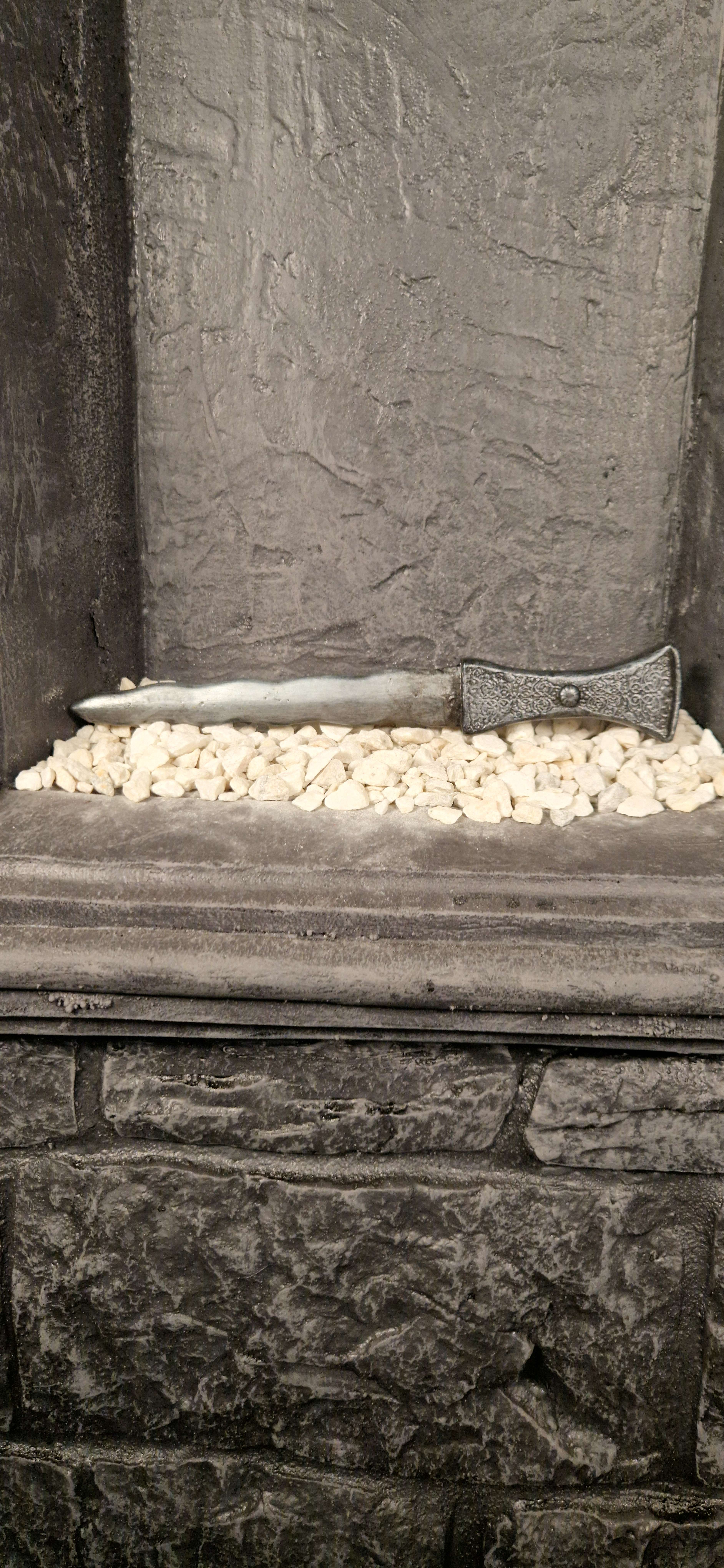 Decorated Flame Dagger Silver