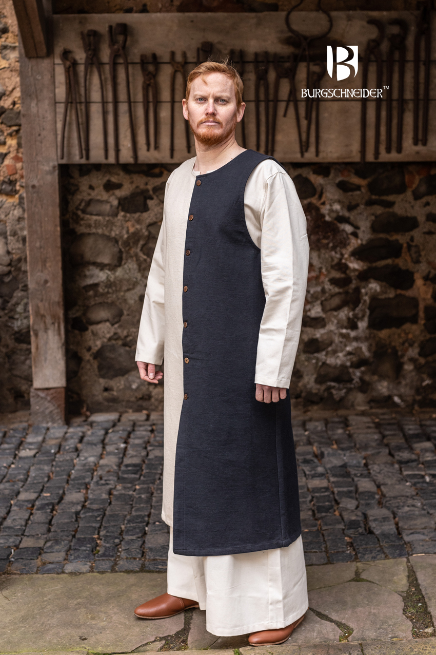 Wappenrock Auderic Linke Seite